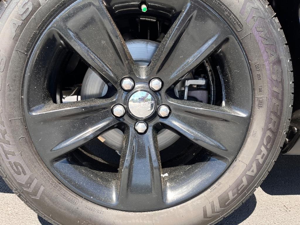 Dodge Challenger SXT RWD 2019