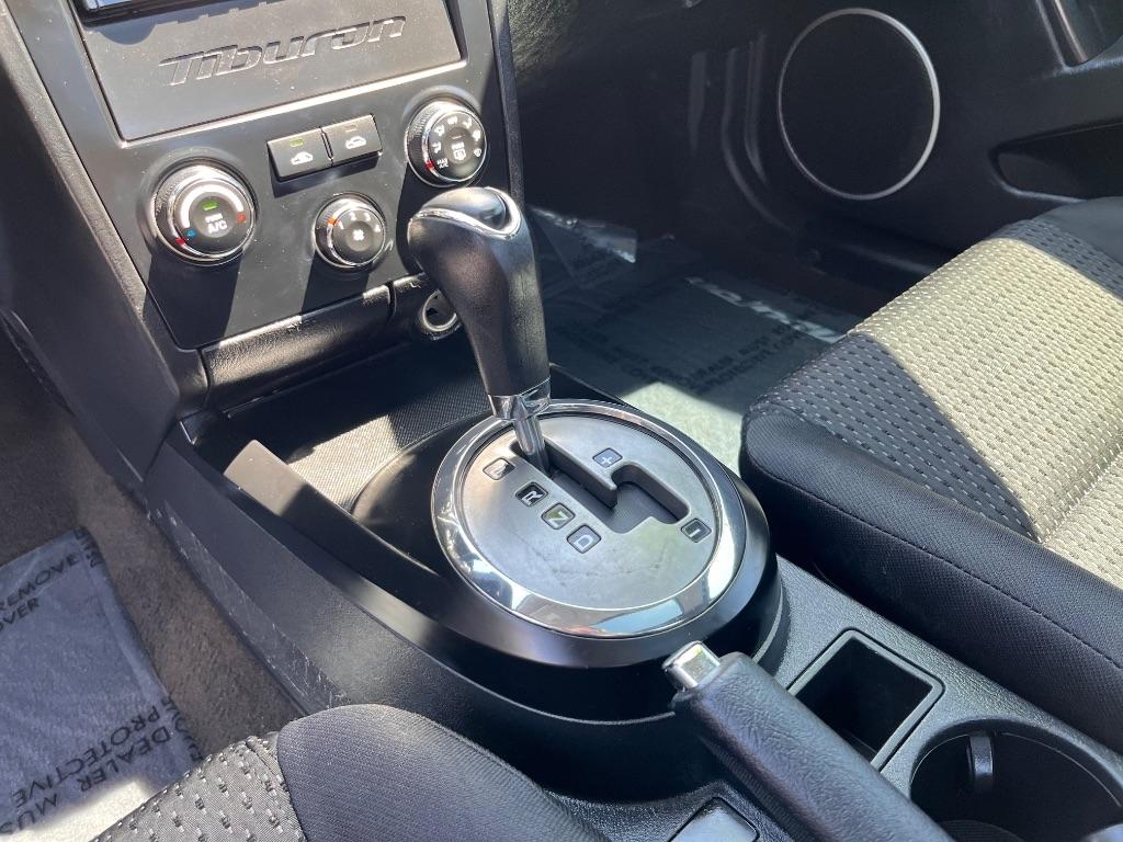Hyundai Tiburon 2dr Cpe Man GS 2008