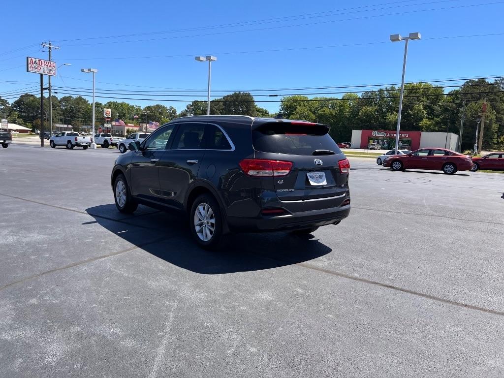 Kia Sorento LX FWD 2018