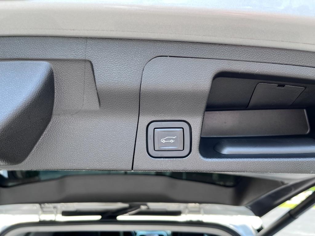 GMC Acadia FWD 4dr SLT w/SLT-1 2019