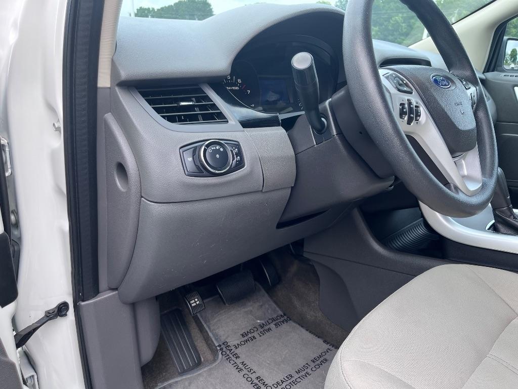 Ford Edge 4dr SE FWD 2013