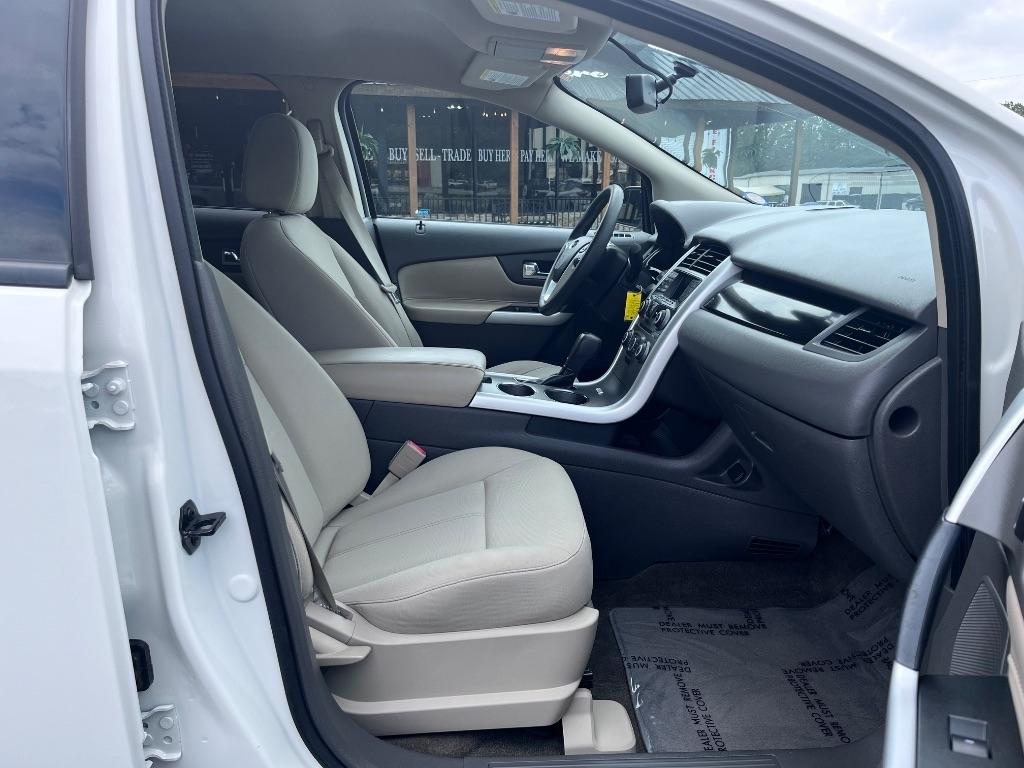 Ford Edge 4dr SE FWD 2013