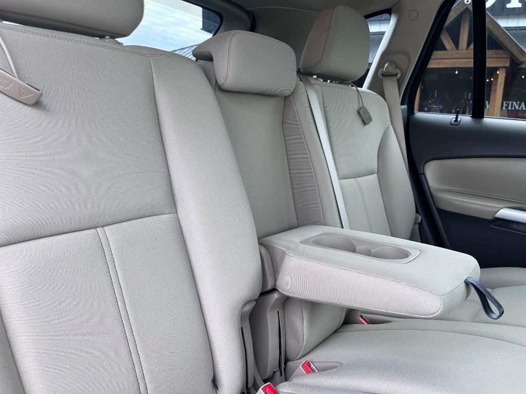 Ford Edge 4dr SE FWD 2013