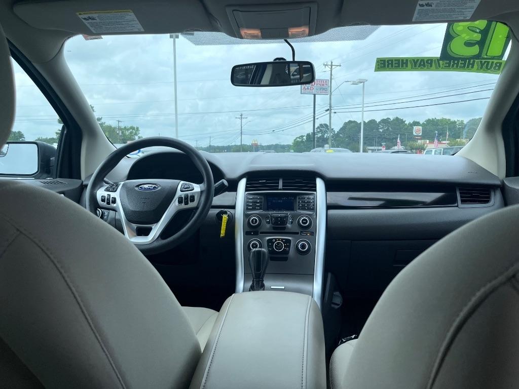 Ford Edge 4dr SE FWD 2013