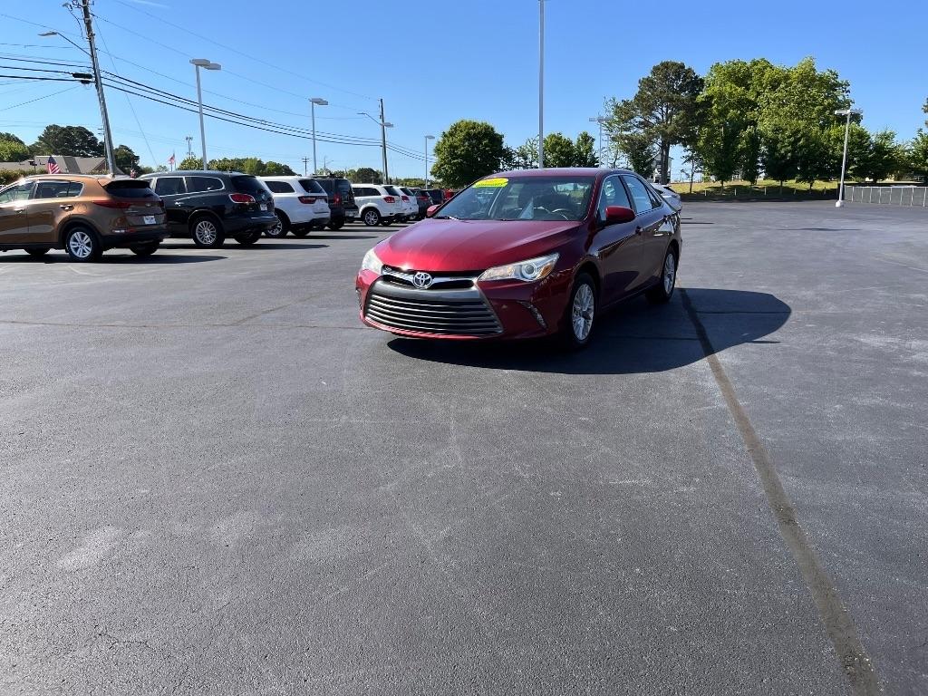 Toyota Camry XLE Auto (Natl) 2017