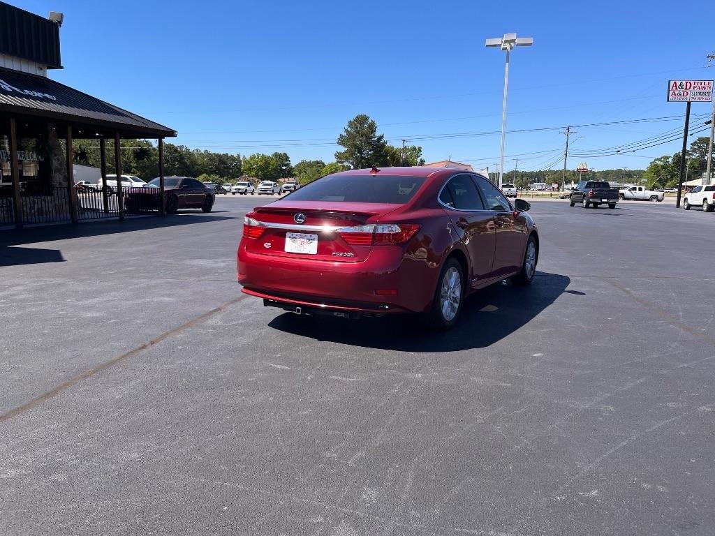 Lexus ES 300h 4dr Sdn Hybrid 2014