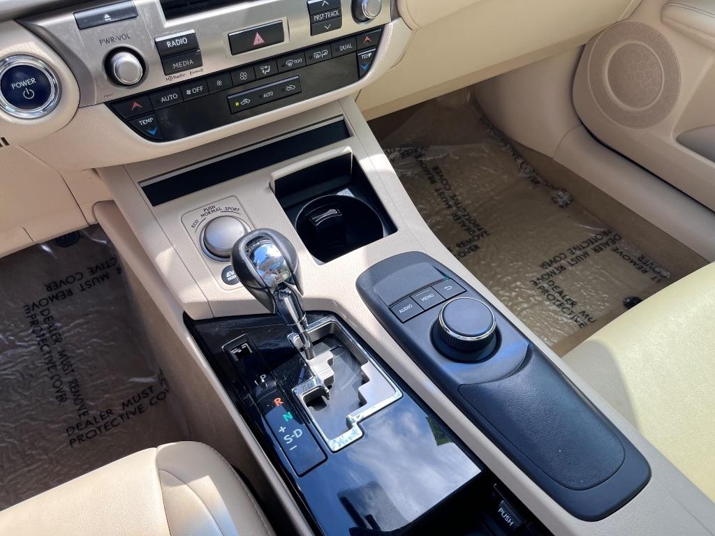 Lexus ES 300h 4dr Sdn Hybrid 2014