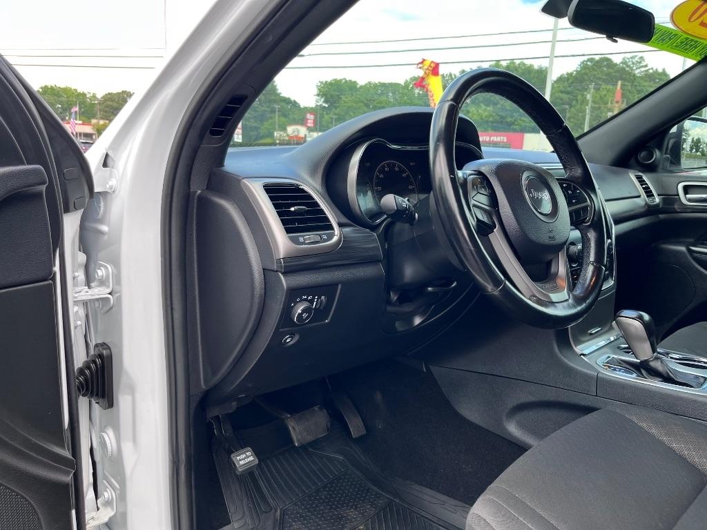 Jeep Grand Cherokee Laredo E 4x2 2020