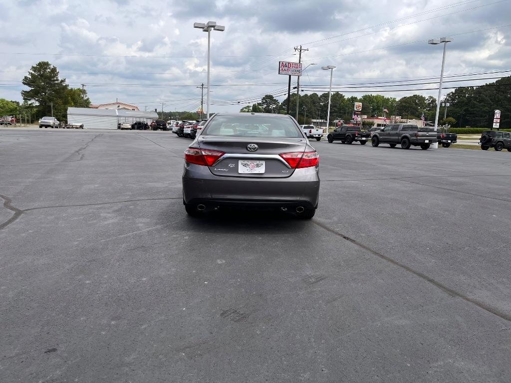 Toyota Camry 4dr Sdn V6 Auto XSE (Natl) 2015