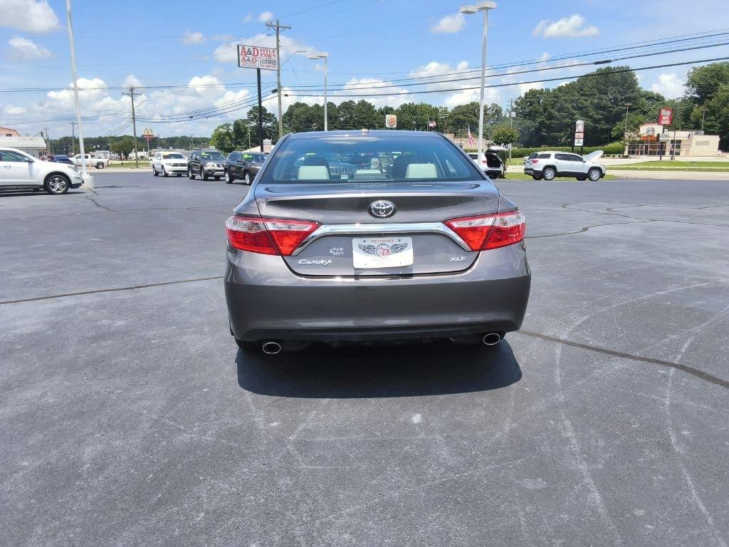 Toyota Camry 4dr Sdn V6 Auto XSE (Natl) 2015