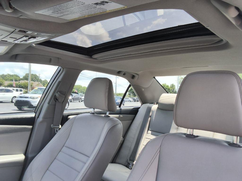 Toyota Camry 4dr Sdn V6 Auto XSE (Natl) 2015