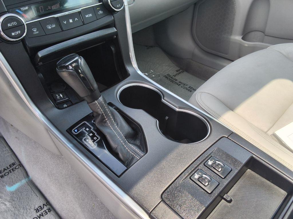 Toyota Camry 4dr Sdn V6 Auto XSE (Natl) 2015