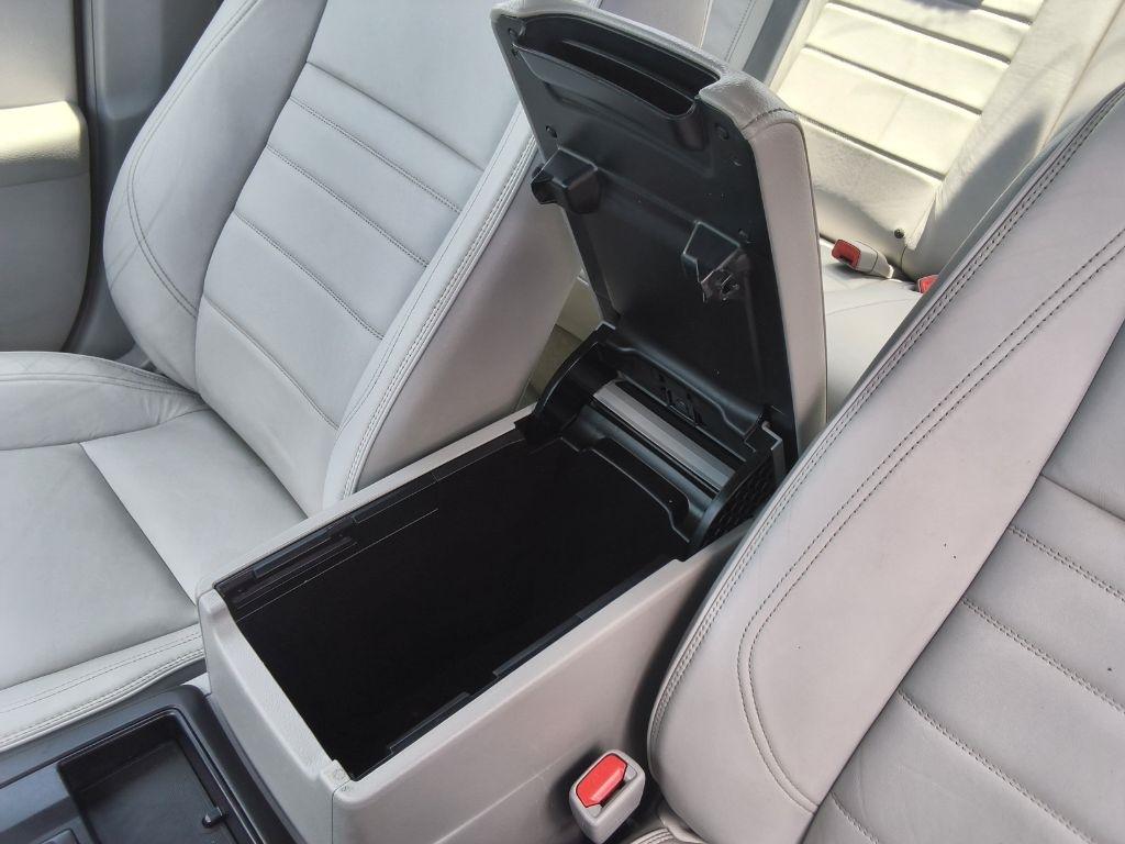 Toyota Camry 4dr Sdn V6 Auto XSE (Natl) 2015