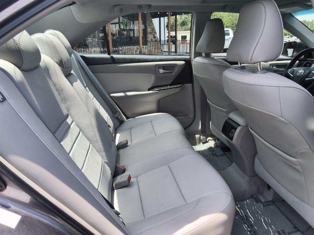 Toyota Camry 4dr Sdn V6 Auto XSE (Natl) 2015