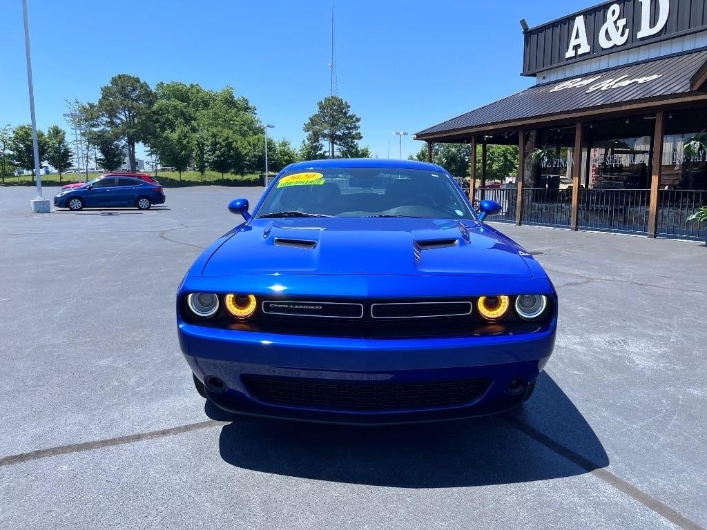 Dodge Challenger SXT RWD 2020