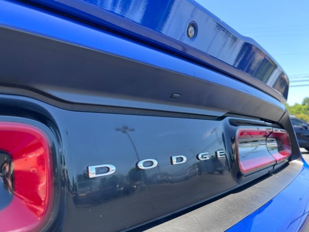 Dodge Challenger SXT RWD 2020