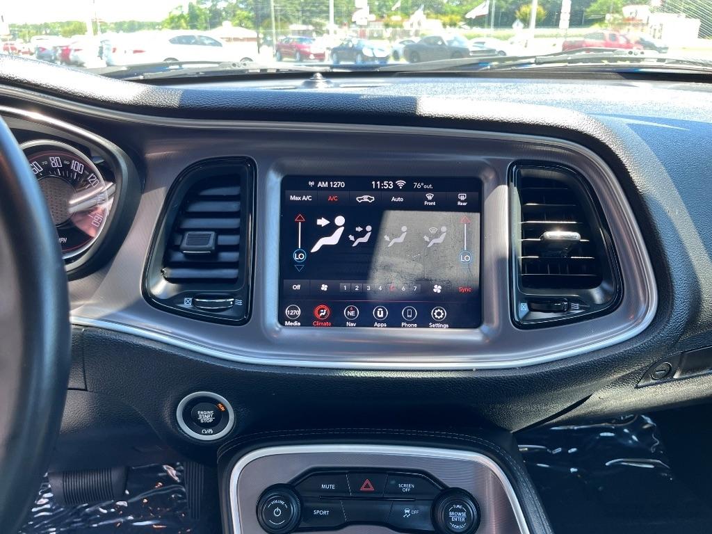 Dodge Challenger SXT RWD 2020