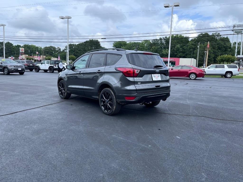 Ford Escape SE FWD 2019