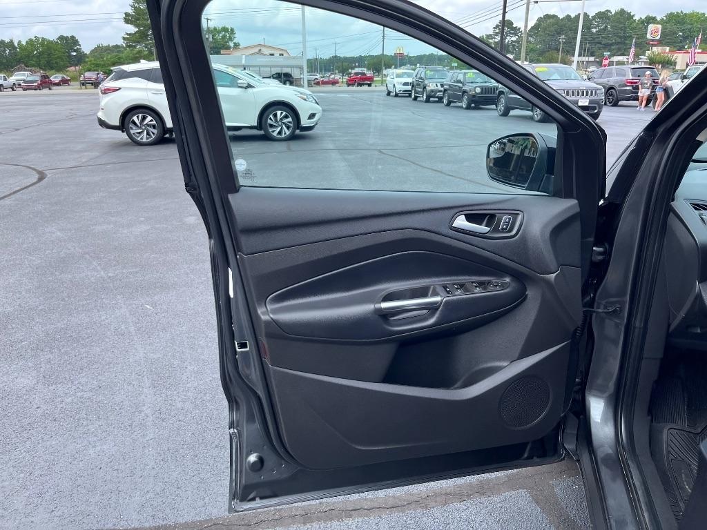 Ford Escape SE FWD 2019
