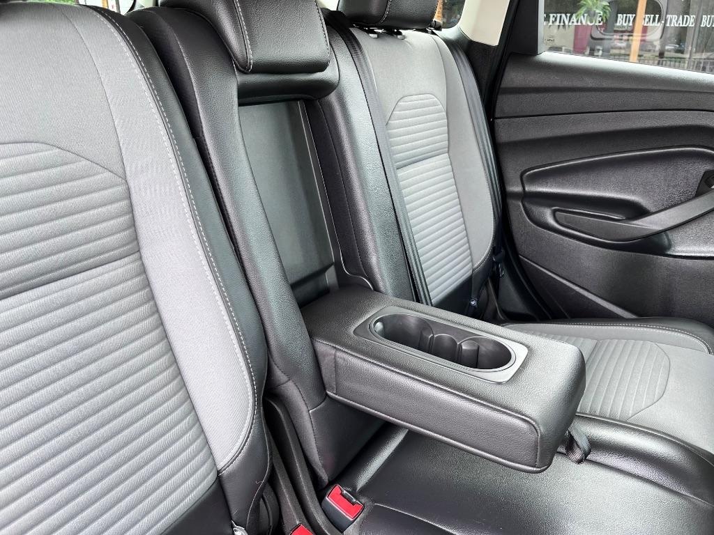 Ford Escape SE FWD 2019