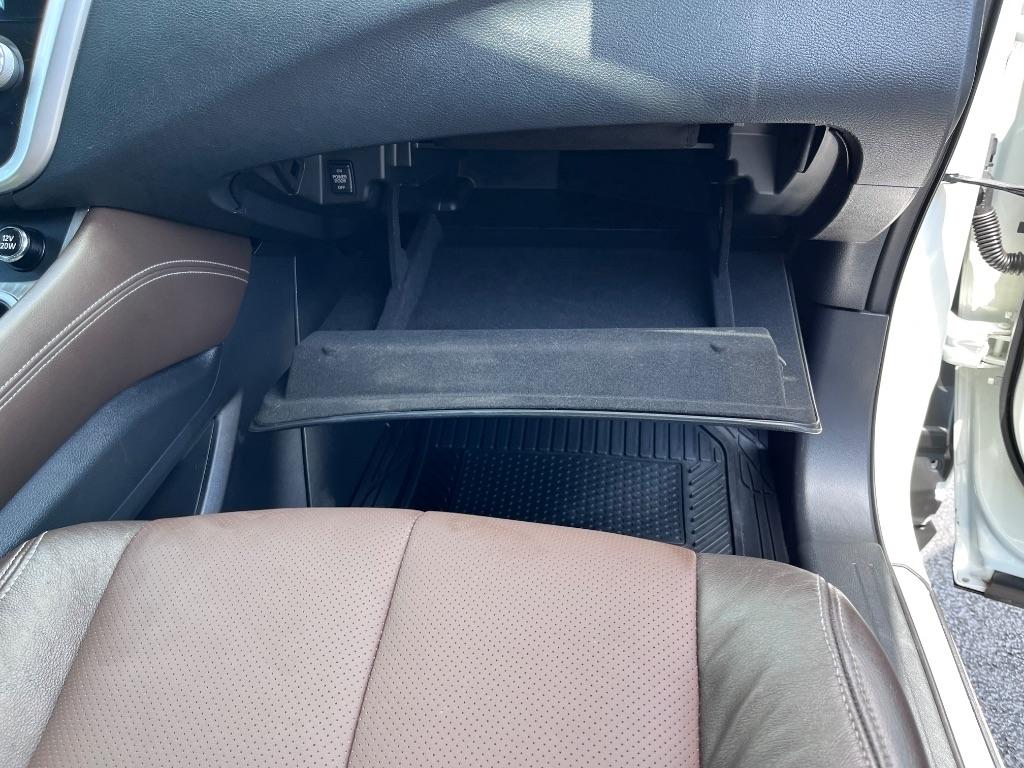 Nissan Murano FWD 4dr SL 2015