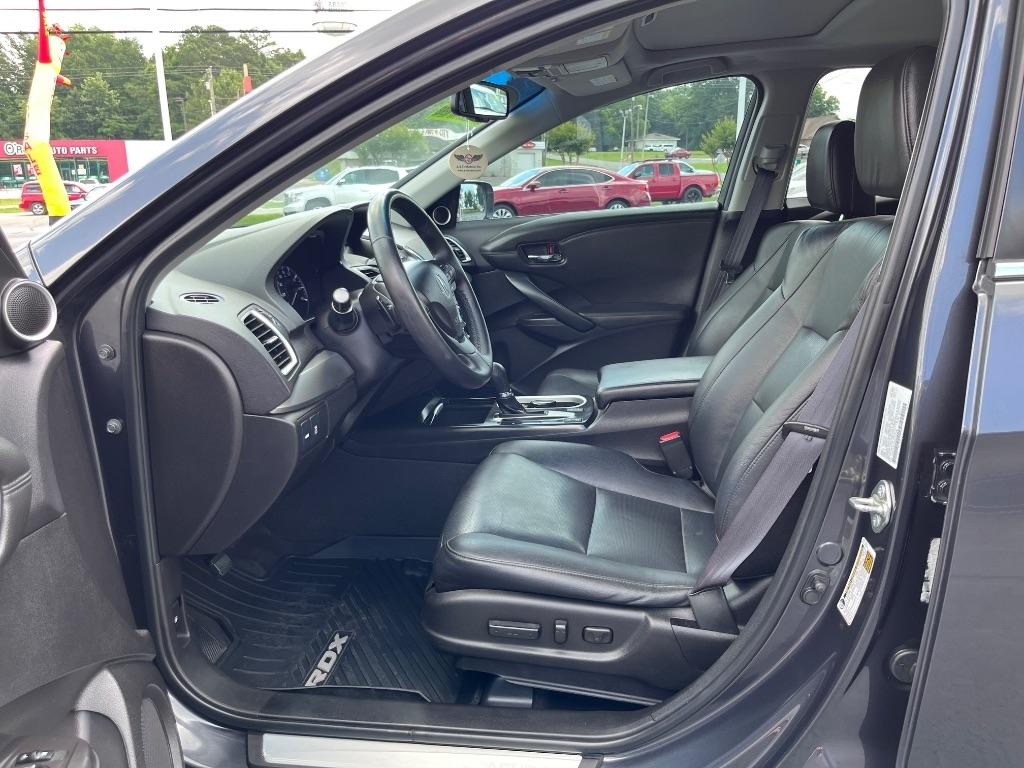 Acura RDX FWD 4dr Tech/AcuraWatch Plus Pkg 2016