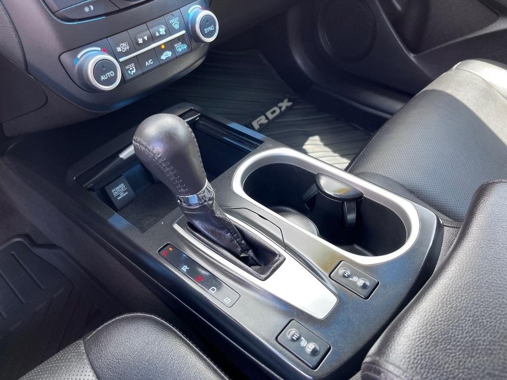 Acura RDX FWD 4dr Tech/AcuraWatch Plus Pkg 2016