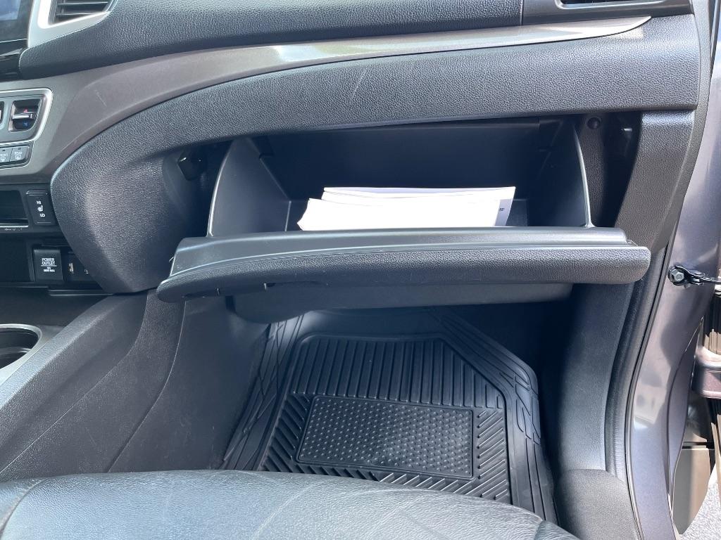 Honda Pilot 2WD 4dr EX-L w/Navi 2016