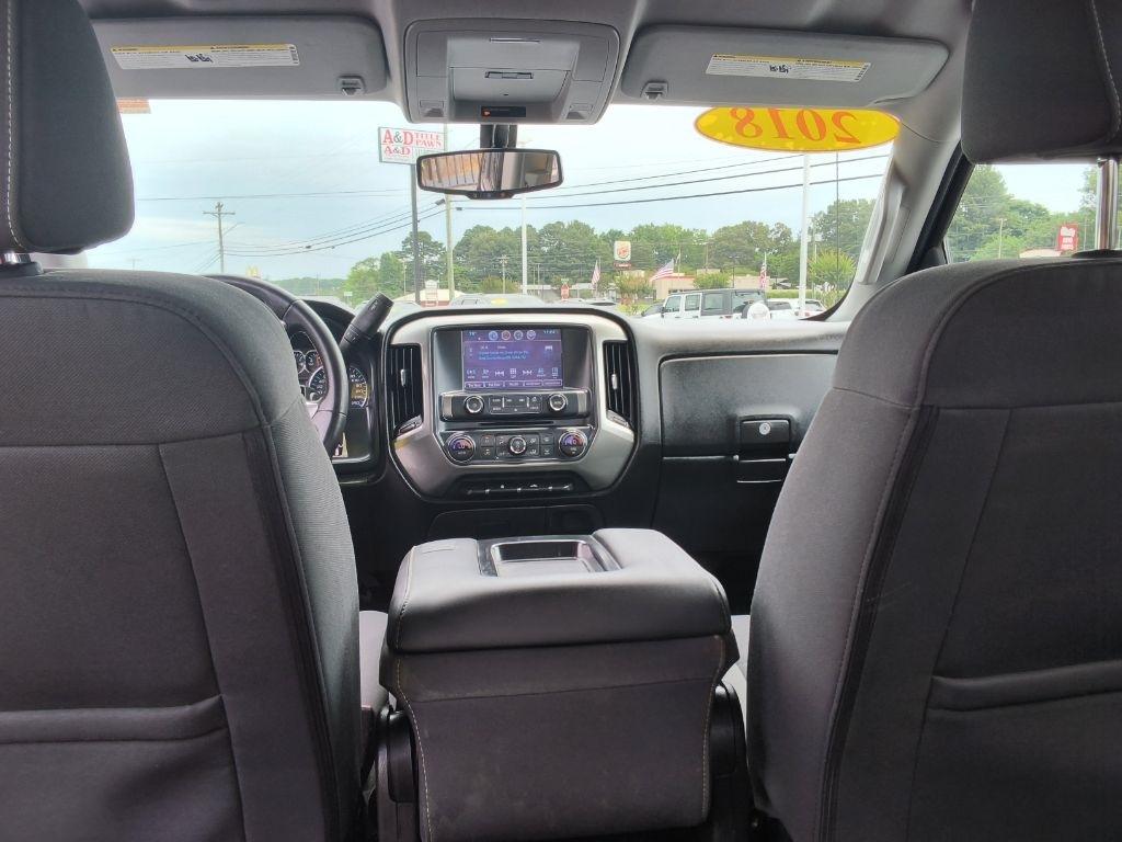 Chevrolet Silverado 1500 2WD Crew Cab 143.5" LT w/1LT 2018
