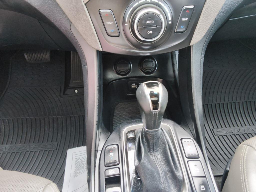 Hyundai Santa Fe SE Ultimate 3.3L Auto 2017