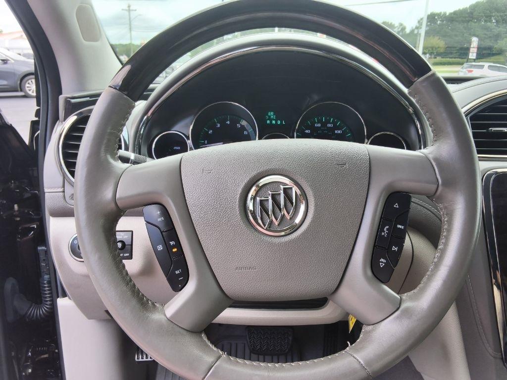Buick Enclave FWD 4dr Convenience 2017