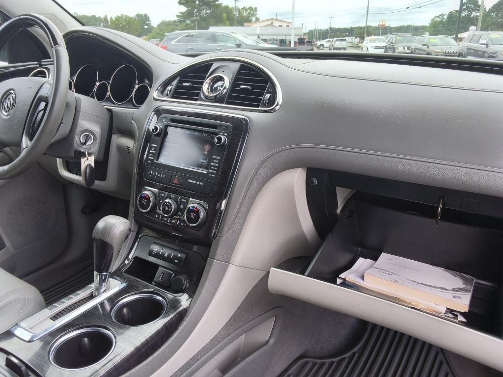 Buick Enclave FWD 4dr Convenience 2017