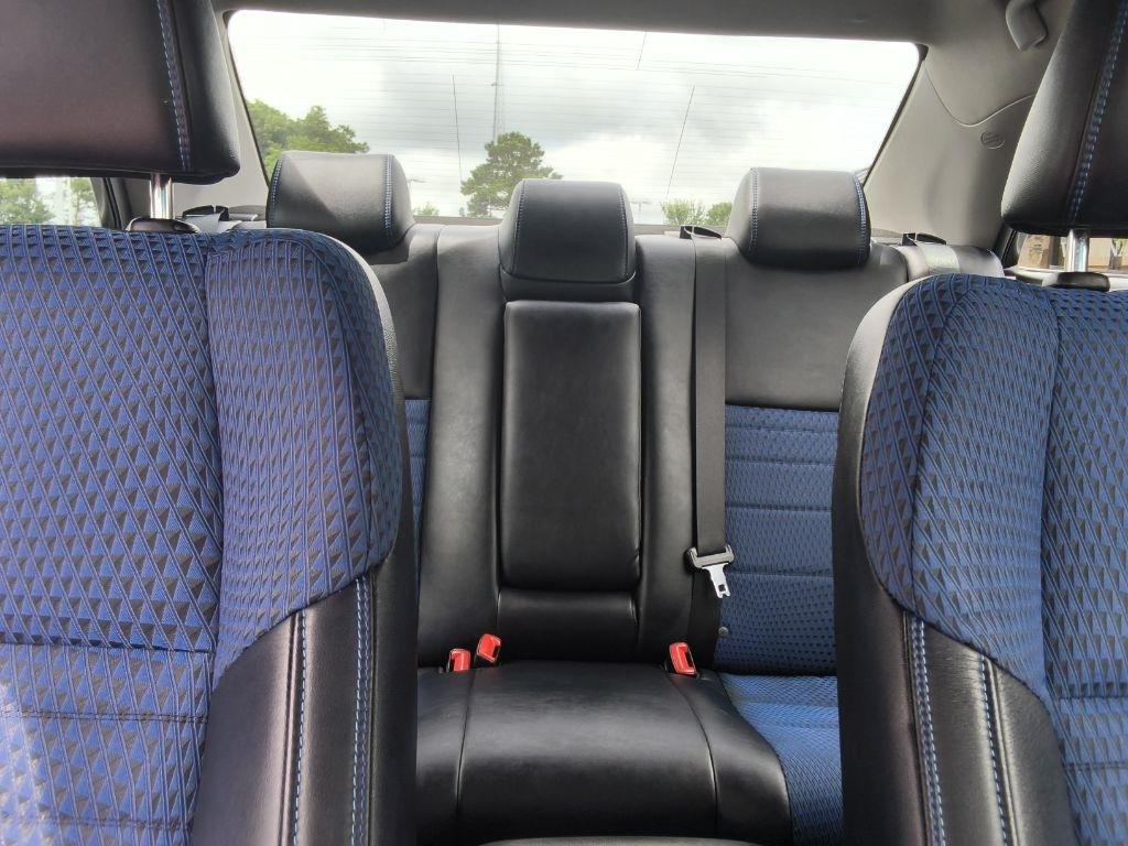 Toyota Camry 4dr Sdn I4 Auto SE w/Special Edition Pkg (Natl) 2016