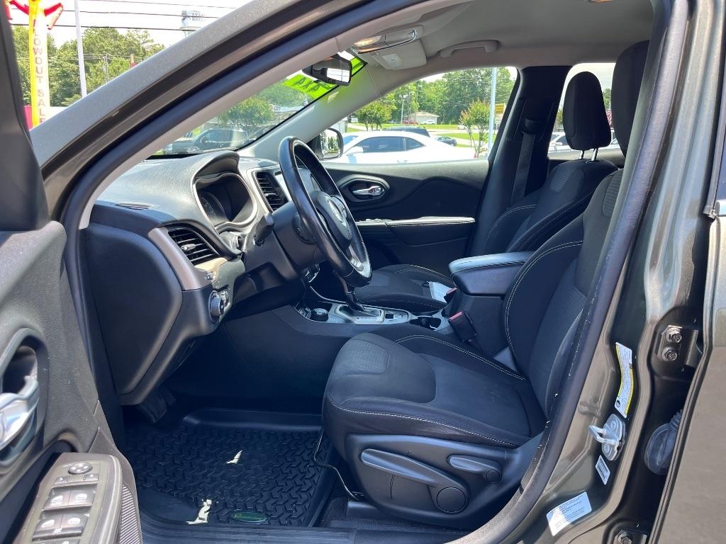 Jeep Cherokee 4WD 4dr Latitude 2015