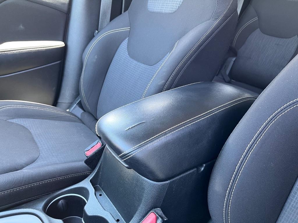 Jeep Cherokee 4WD 4dr Latitude 2015