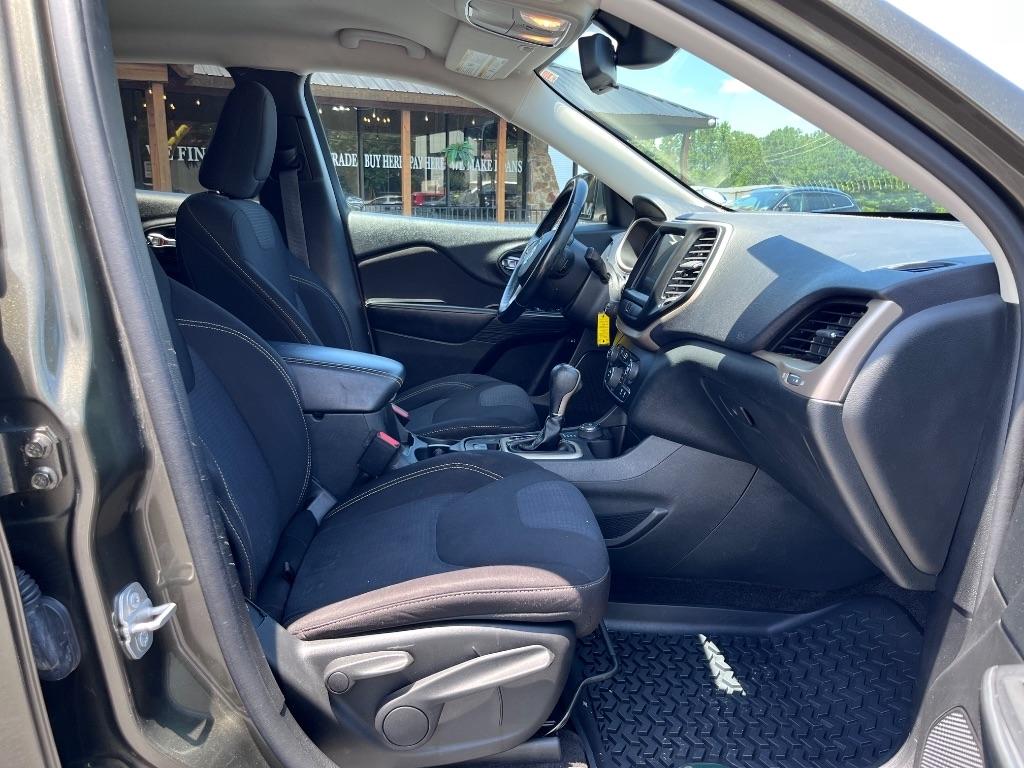 Jeep Cherokee 4WD 4dr Latitude 2015