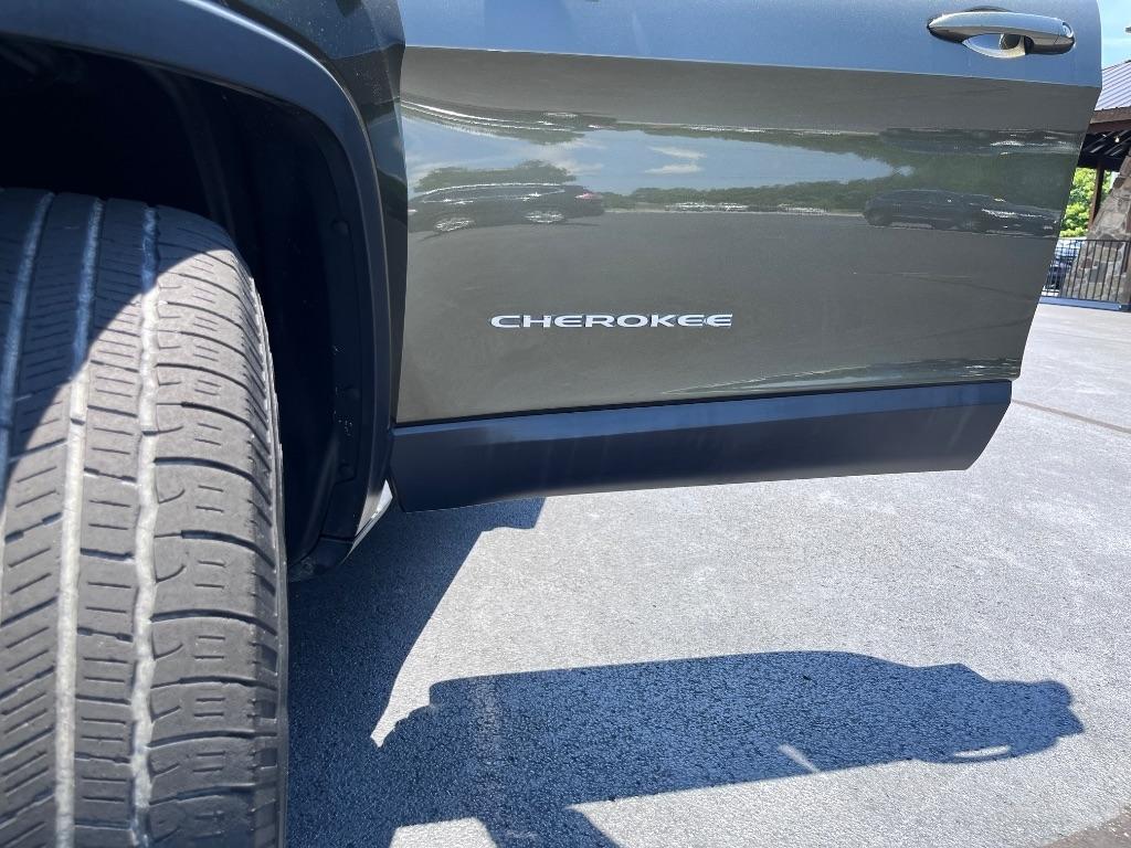Jeep Cherokee 4WD 4dr Latitude 2015