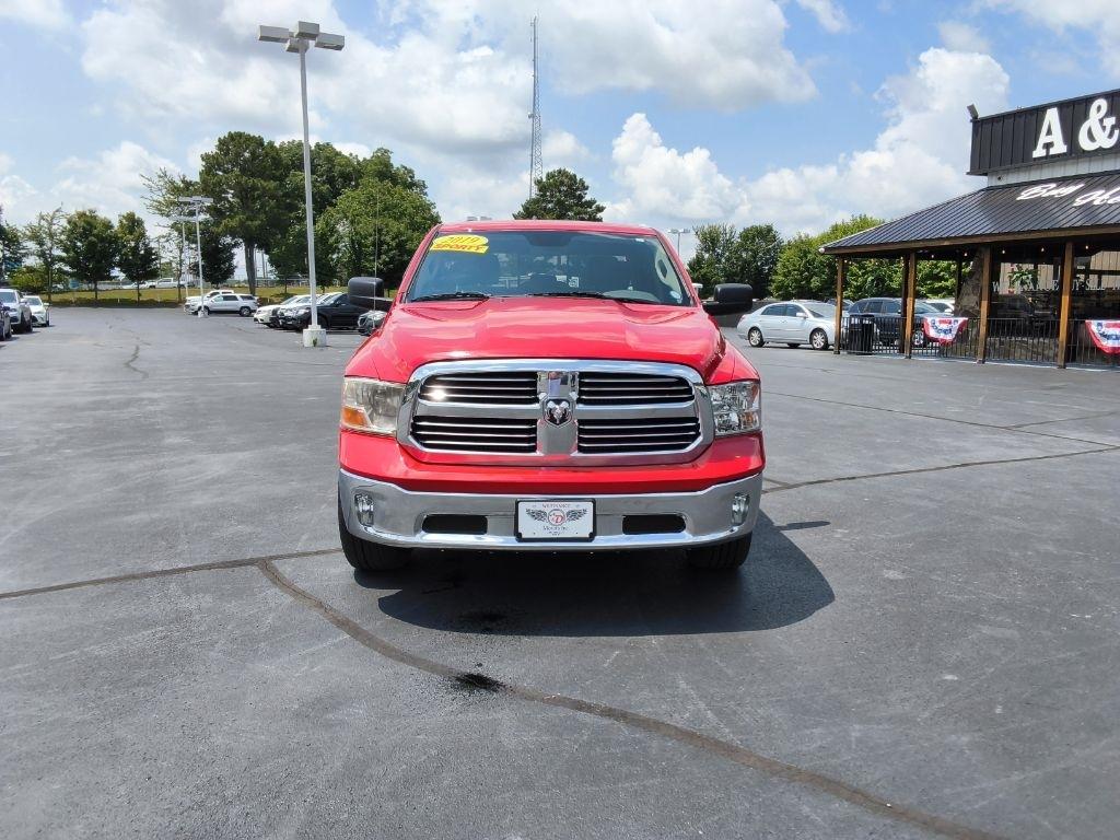 RAM 1500 Classic SLT 4x2 Crew Cab 6'4" Box 2019