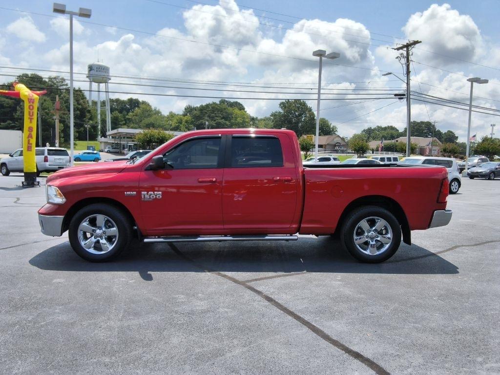 RAM 1500 Classic SLT 4x2 Crew Cab 6'4" Box 2019