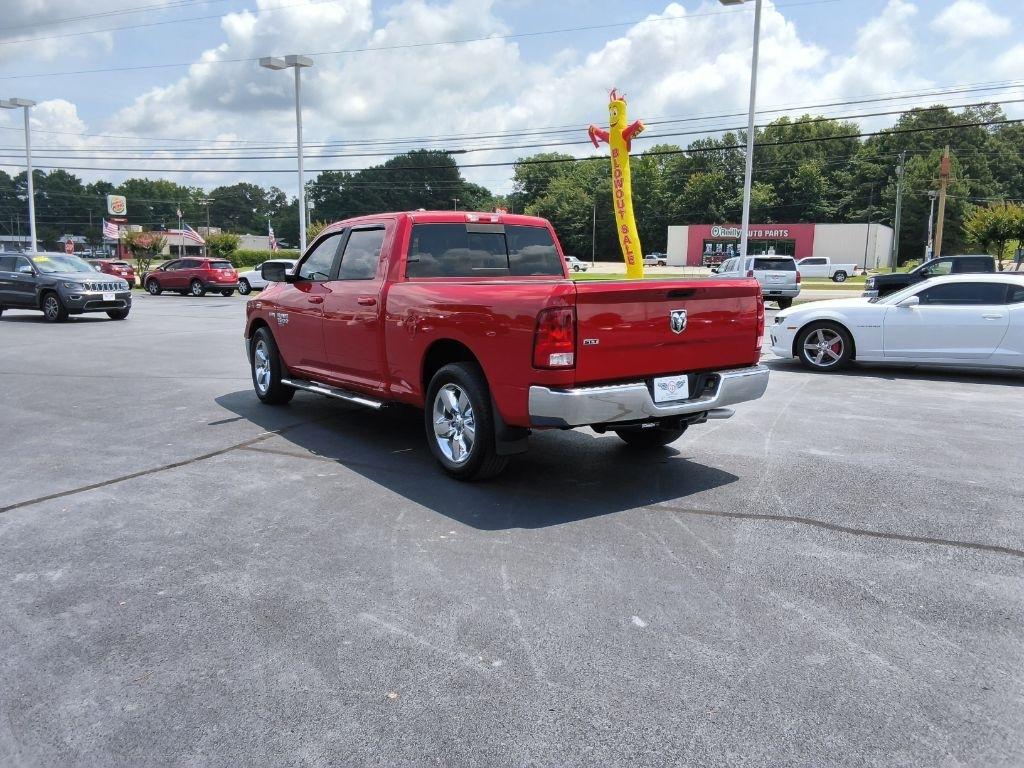 RAM 1500 Classic SLT 4x2 Crew Cab 6'4" Box 2019
