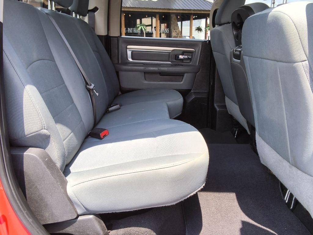 RAM 1500 Classic SLT 4x2 Crew Cab 6'4" Box 2019