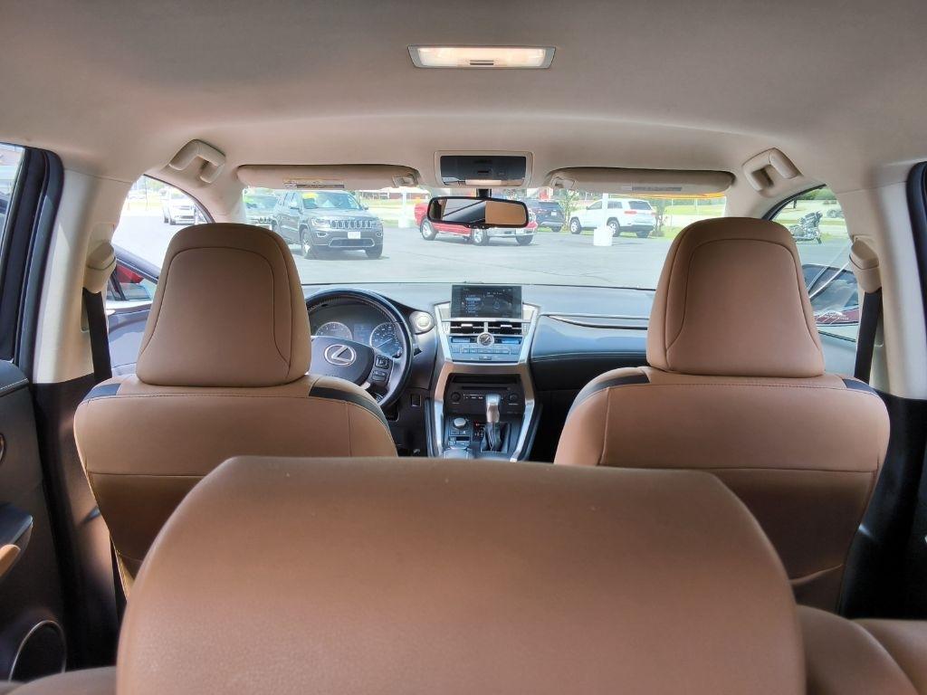 Lexus NX NX Turbo FWD 2017