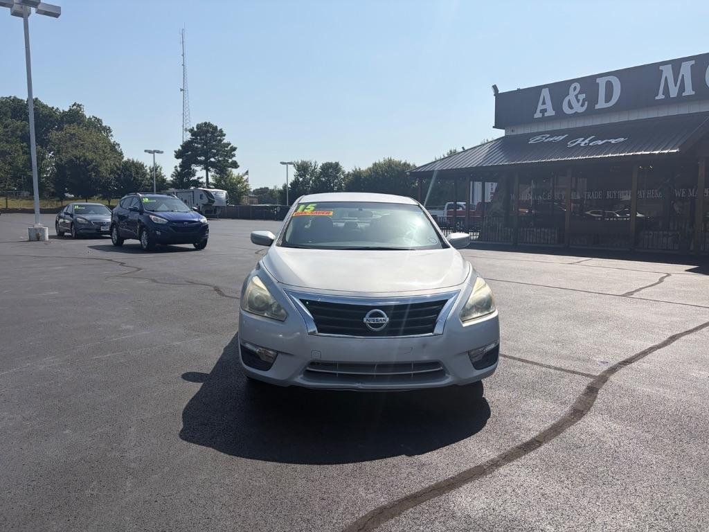 Nissan Altima 4dr Sdn I4 2.5 2015