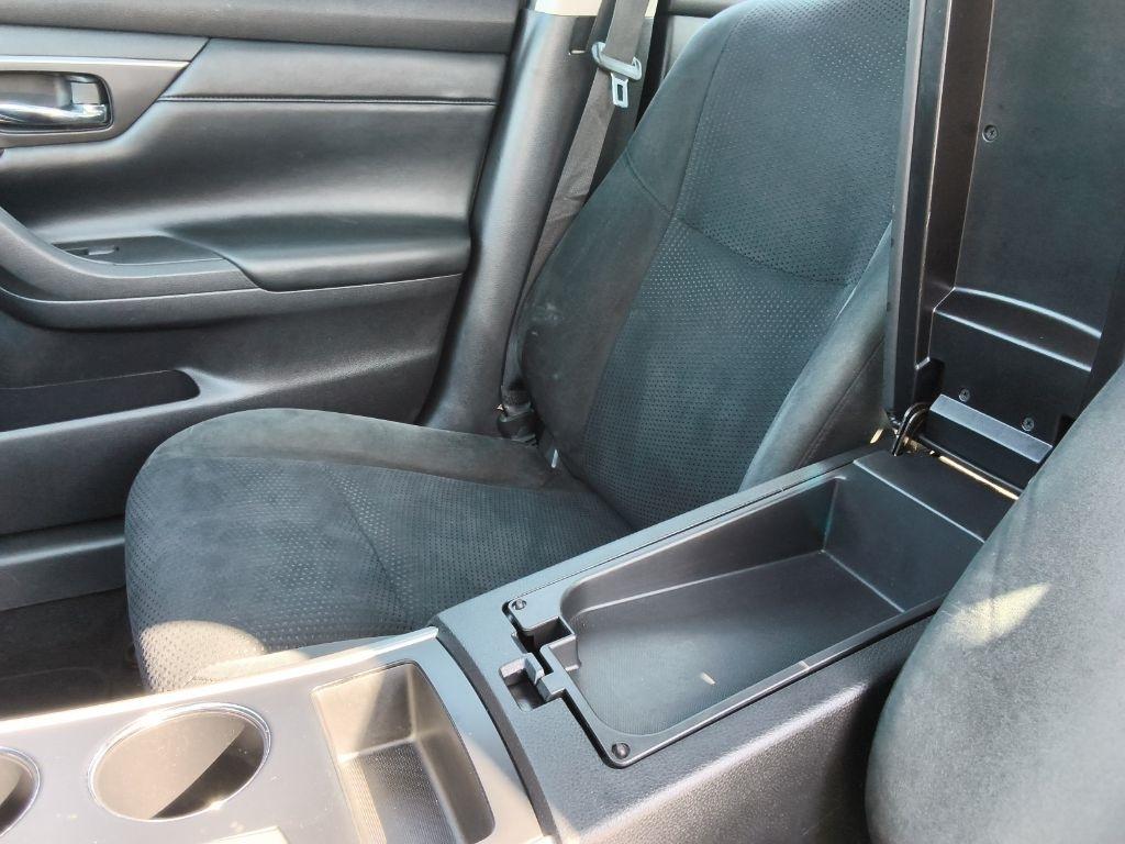 Nissan Altima 4dr Sdn I4 2.5 2015