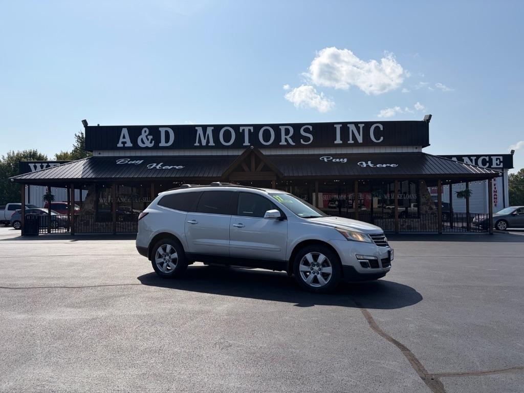 2017 Chevrolet Traverse AWD 4dr LT w/1LT
