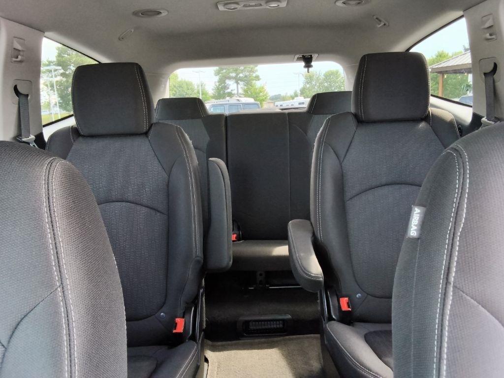 Chevrolet Traverse AWD 4dr LT w/1LT 2017