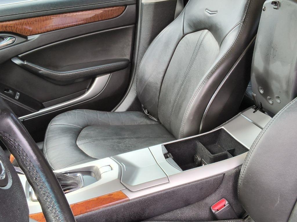 Cadillac CTS 4dr Sdn RWD w/1SA 2009