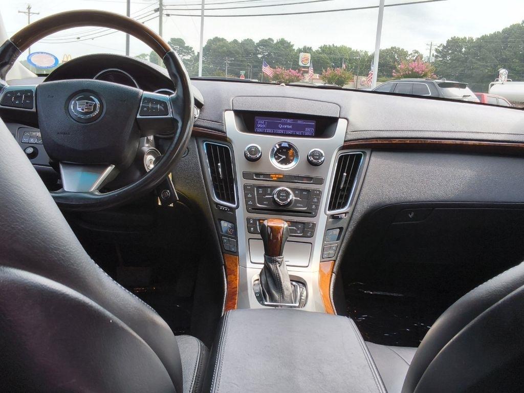 Cadillac CTS 4dr Sdn RWD w/1SA 2009