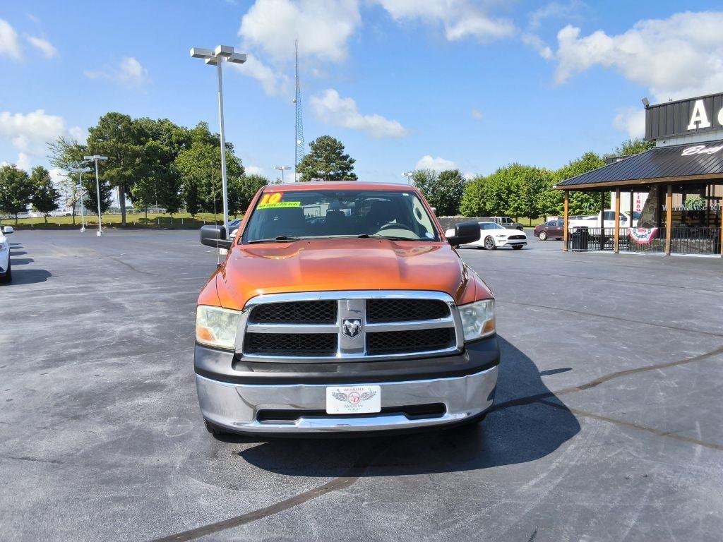 Dodge Ram 1500 2WD Crew Cab 140.5" ST 2010