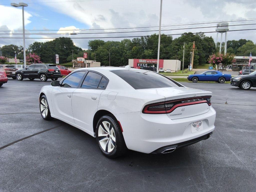 Dodge Charger SXT Plus RWD 2018